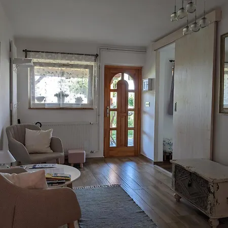 Gabi Haza Casa de Férias Balatonalmádi