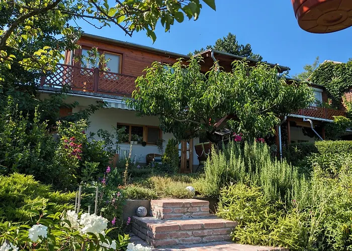 Holiday home Gabi Haza *
